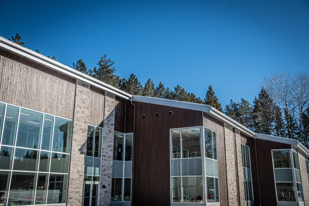 Centre-collegial-mont-tremblant