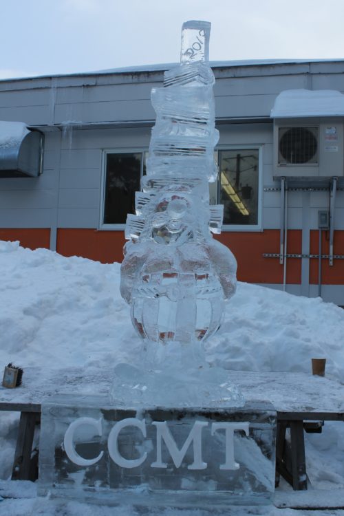 sculpture glace