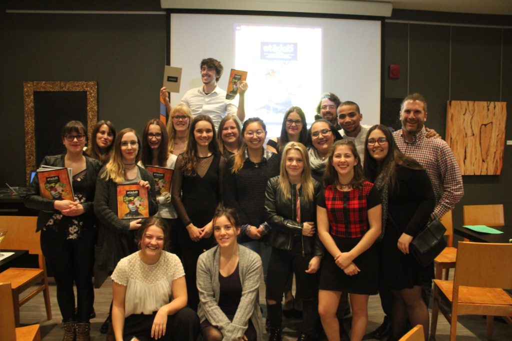 24831275_695625703972743_60