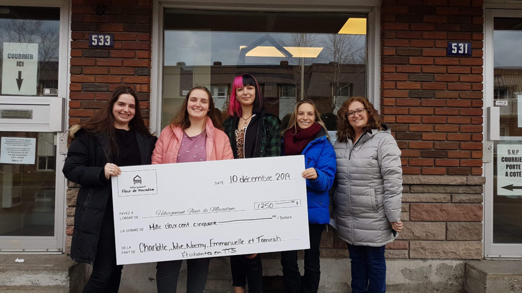 C3428351-3E52-4C94-BF76-1BA33AC2DADF-1