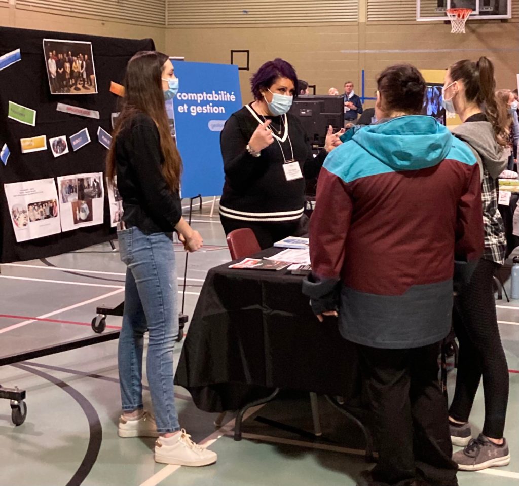 257371903_389976452816568_8452340234577089206_n